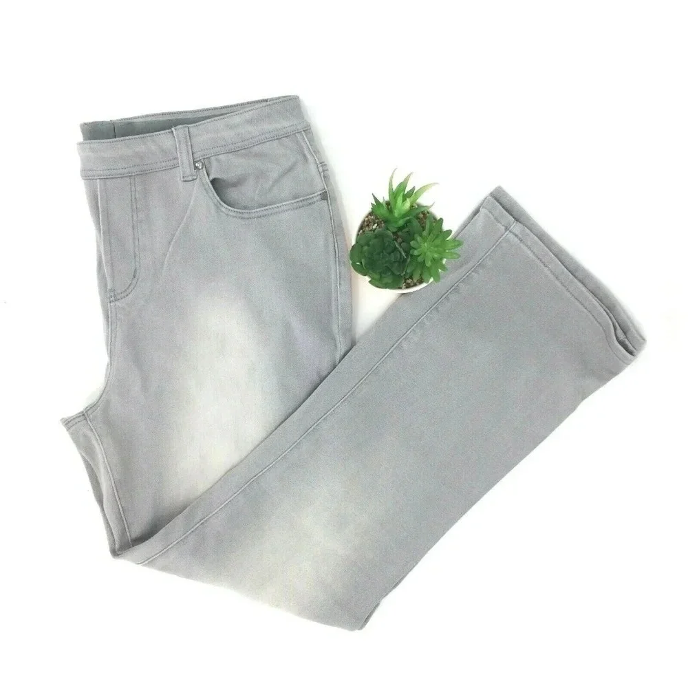 Diane Gilman Jeans Distresse… - Picture 2 of 8